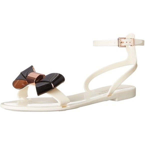 New Ted Baker Louwla Sandals In Cream 